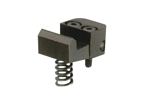 Slide retainer Slide retainer